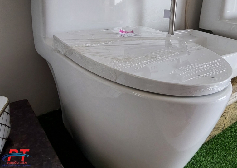 Bồn Cầu 902